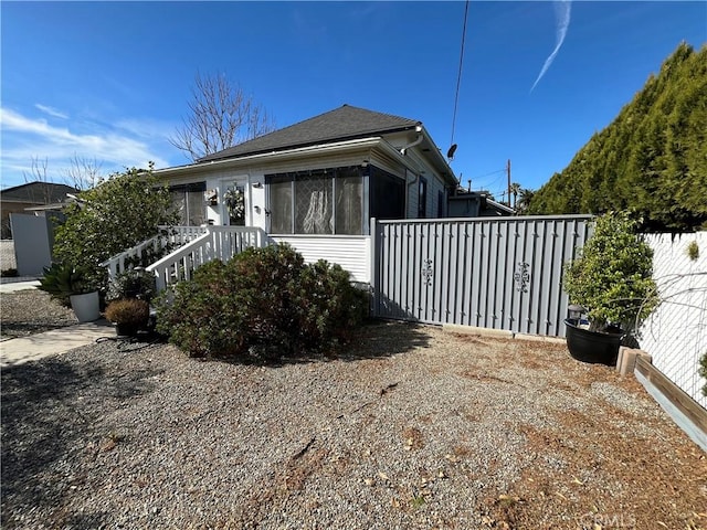 view of front of property