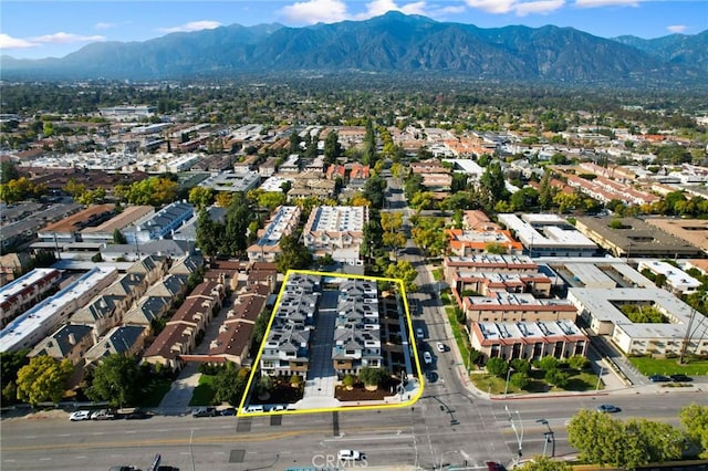 bird's eye view with a mountain view