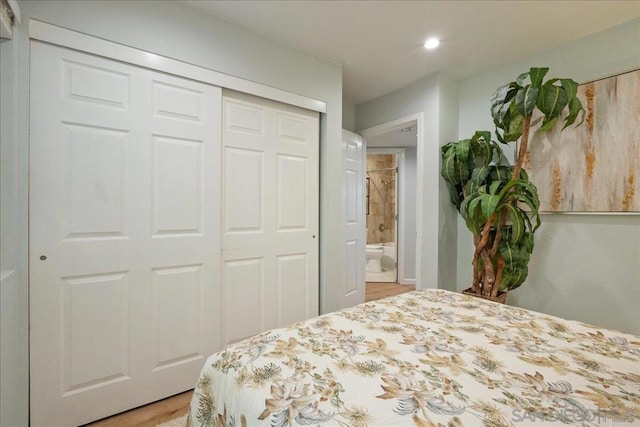 bedroom featuring a closet