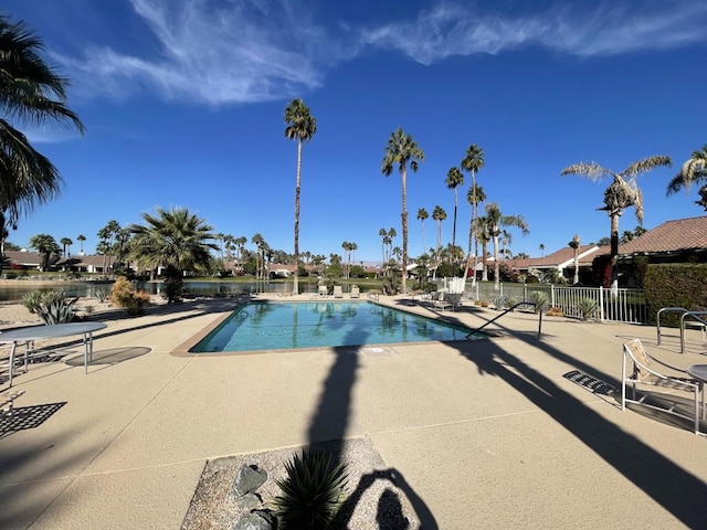 view of swimming pool featuring a patio