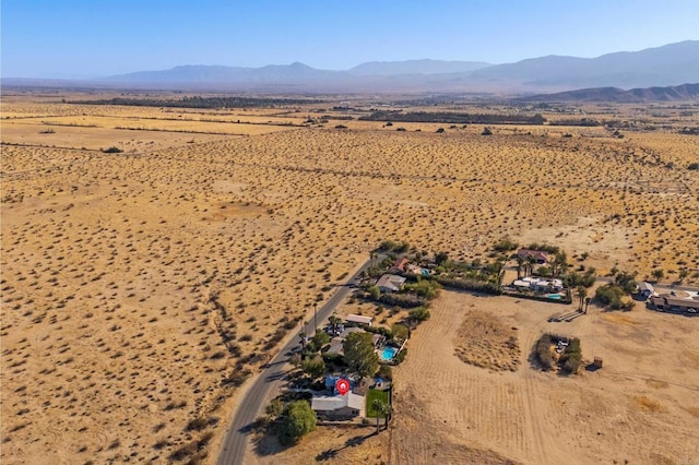 bird's eye view featuring a mountain view