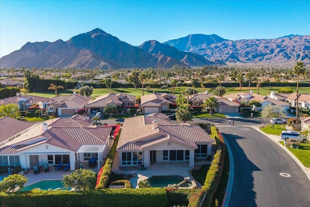 bird's eye view with a mountain view