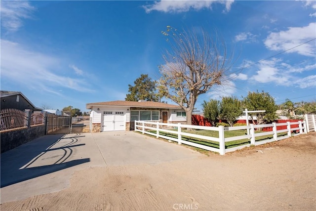 view of front of house featuring a garage