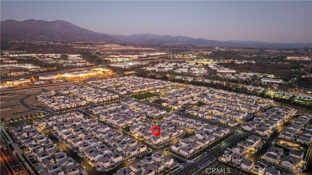 bird's eye view with a mountain view