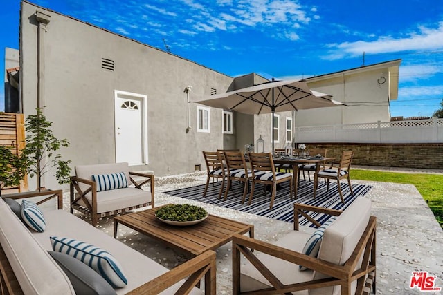 view of patio / terrace featuring outdoor lounge area