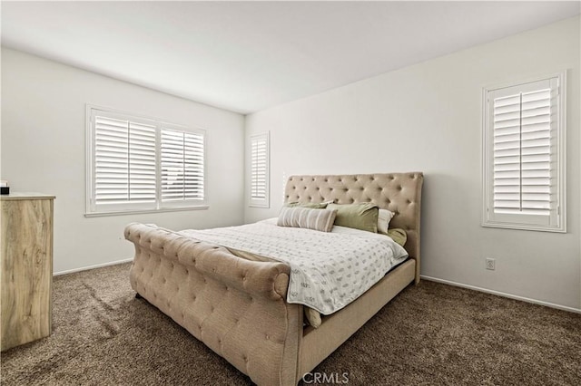 bedroom featuring carpet floors