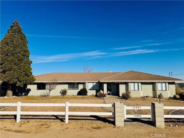 view of front of property