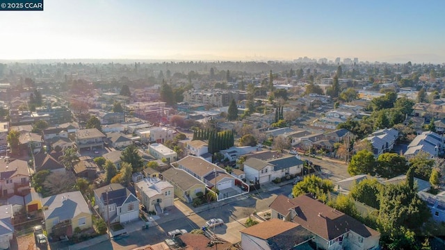 view of aerial view at dusk