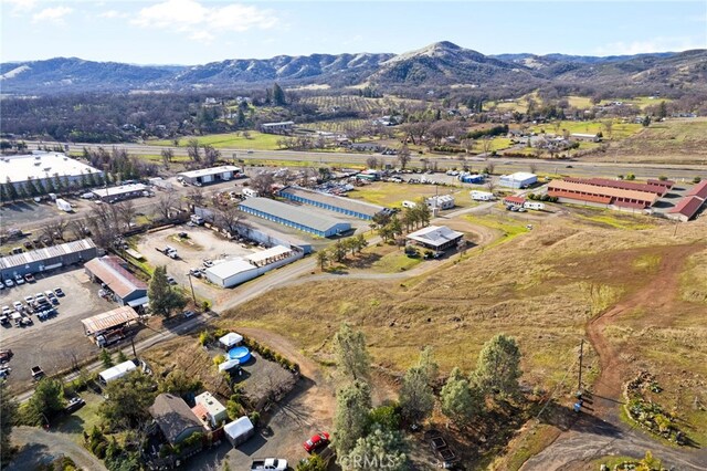 333 Grace Ln, Lakeport, CA 95453