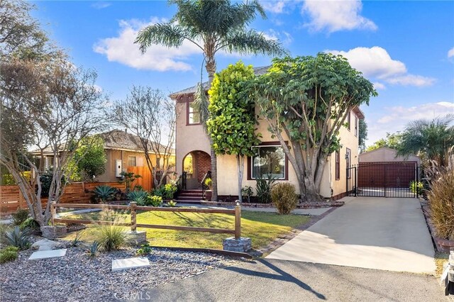 view of front of home with a front yard