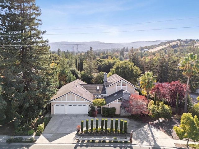 bird's eye view with a mountain view