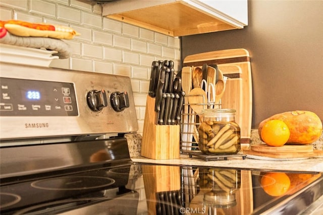 details featuring backsplash