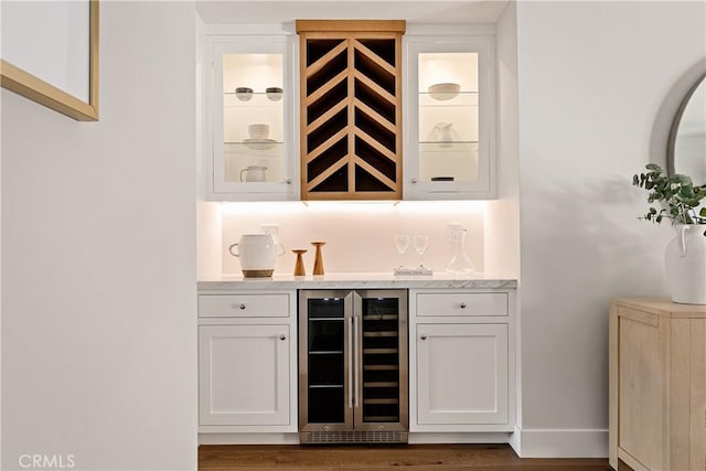 4031 Deerhorn Dr, Sherman Oaks, CA 91403 - indoor dry bar with beverage cooler and wood finished floors
