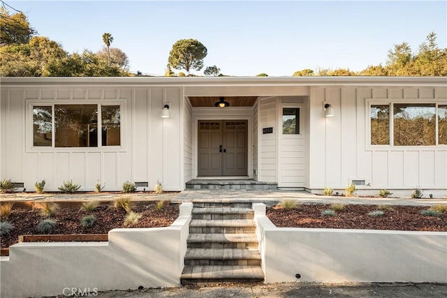 4031 Deerhorn Dr, Sherman Oaks, CA 91403 - property entrance featuring board and batten siding