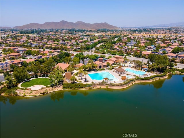 bird's eye view with a mountain view