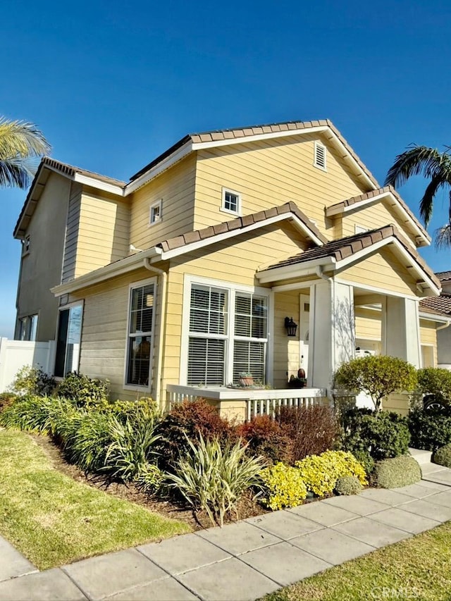 view of front facade