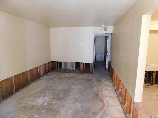 interior space featuring concrete flooring