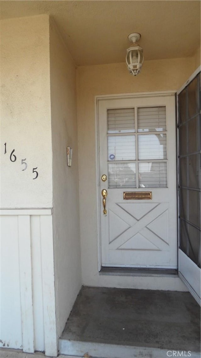 view of property entrance