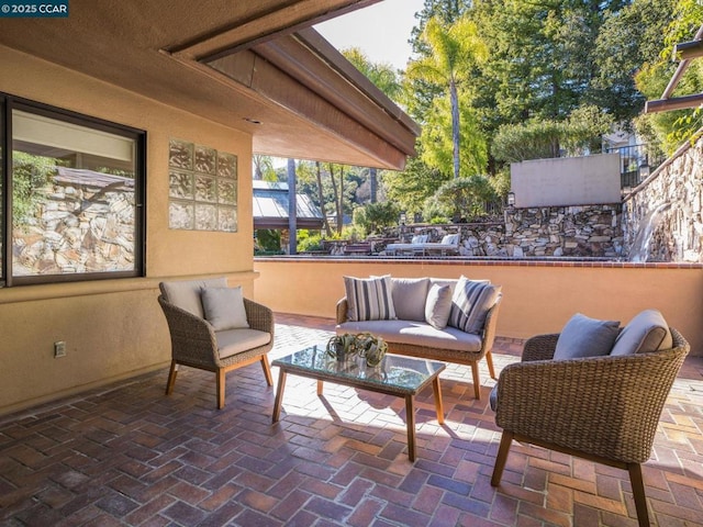 view of patio / terrace featuring an outdoor hangout area