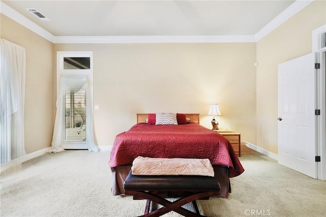 3600 Laver Ct, Redding, CA 96002 - bedroom featuring carpet flooring, crown molding, and baseboards