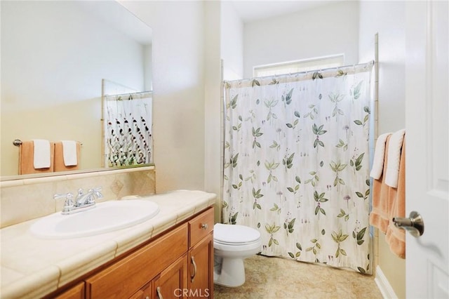 3600 Laver Ct, Redding, CA 96002 - full bath with toilet, vanity, and curtained shower