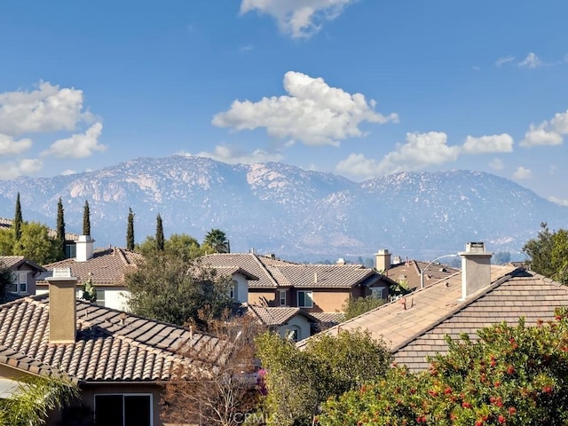 view of mountain feature featuring a residential view