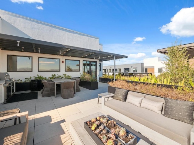 view of patio / terrace with an outdoor hangout area