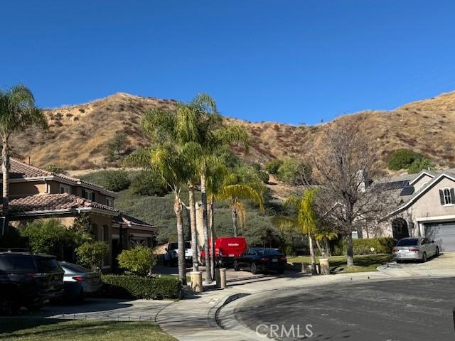 28611 Gabrial Pl, Saugus, CA 91390 - photo 26
