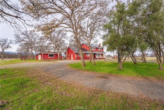 view of front of house with a front yard