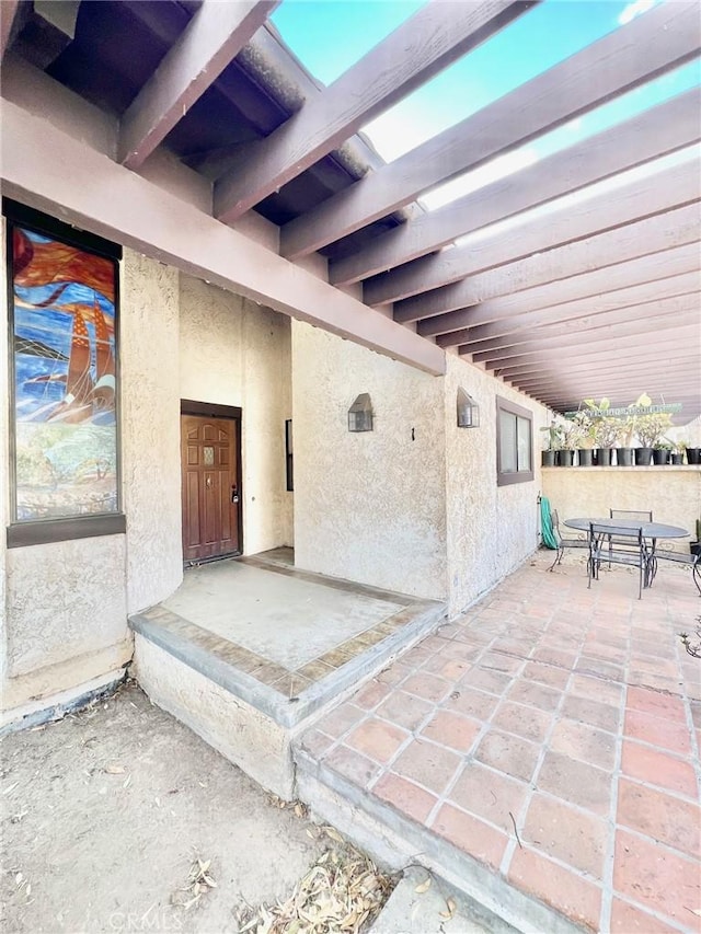 1 Cabrillo Dr, Avalon, CA 90704 - view of patio with outdoor dining space
