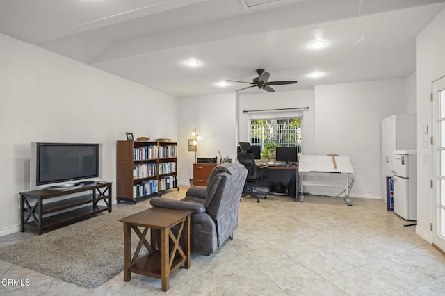 living room featuring ceiling fan