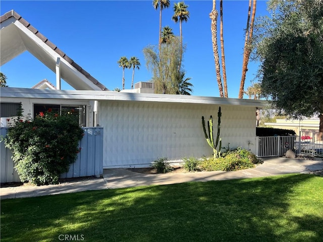 42278 Dunes View Rd Unit 28, Rancho Mirage, CA 92270 - view of side of home