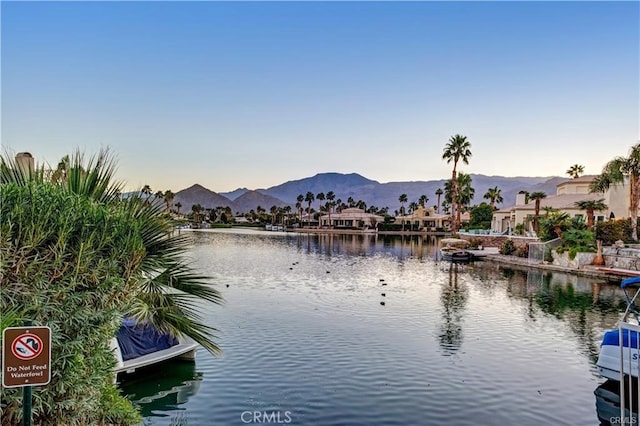 water view featuring a mountain view