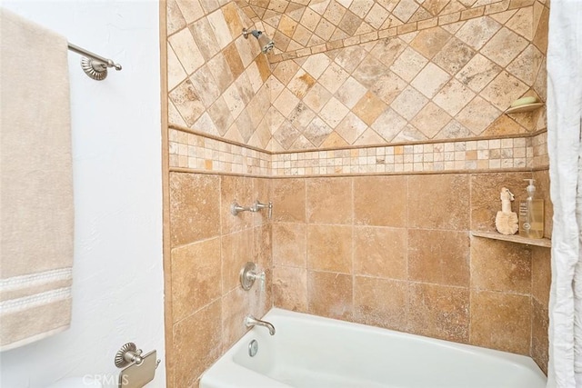 bathroom with shower / tub combo with curtain