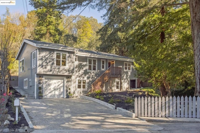 view of front facade with a garage