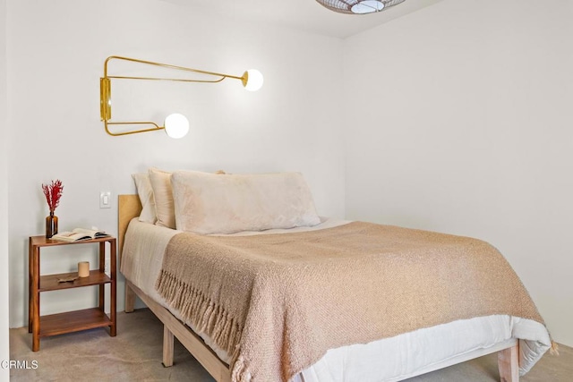 bedroom with carpet