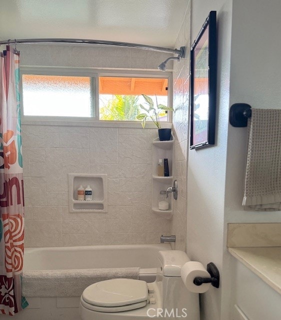 full bathroom featuring shower / tub combo