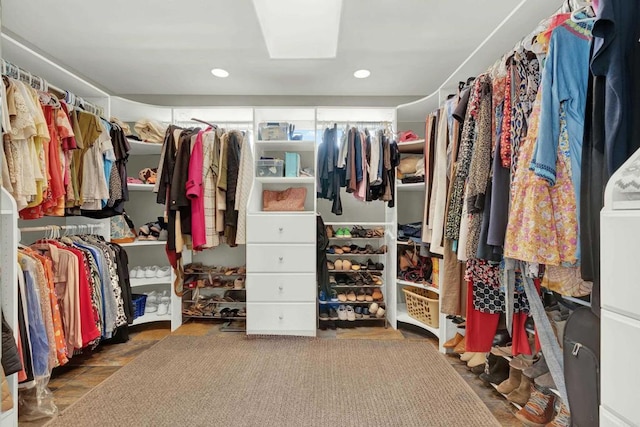 view of spacious closet