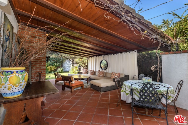 view of patio featuring an outdoor hangout area