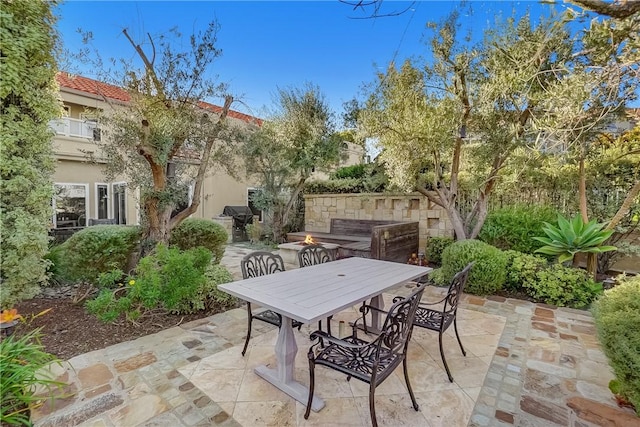 view of patio / terrace featuring outdoor dining area