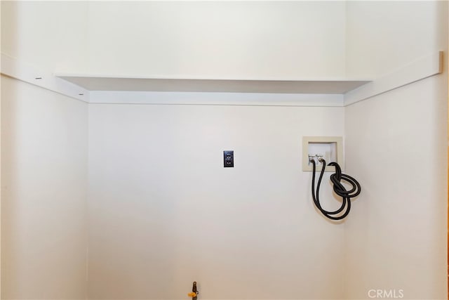 laundry room with washer hookup