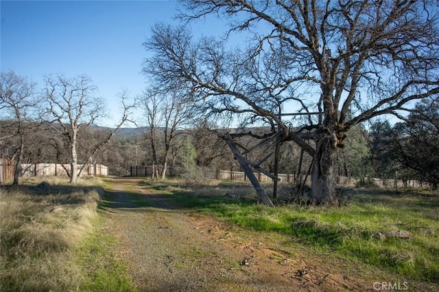 Listing photo 3 for 77 Weger Dr, Oroville CA 95966