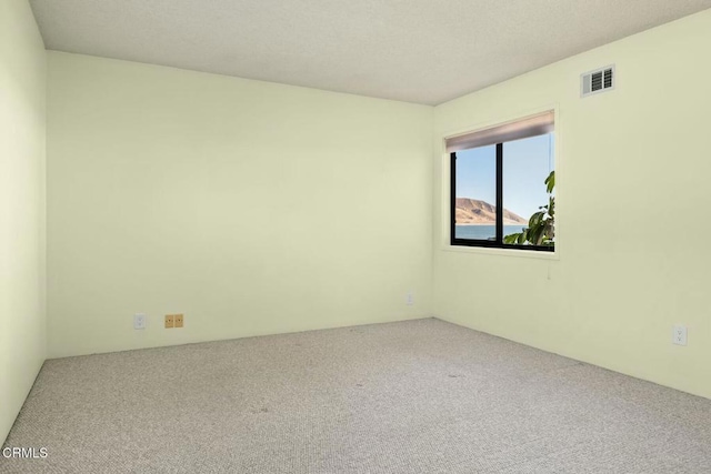 empty room with carpet