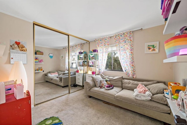 living room featuring carpet and ornamental molding