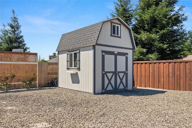 view of outbuilding