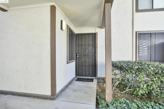 view of exterior entry with elevator