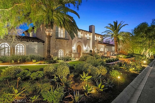 view of mediterranean / spanish-style house