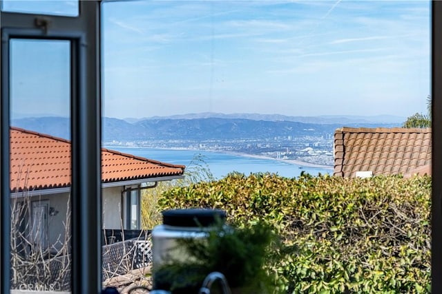 view of water feature with a mountain view