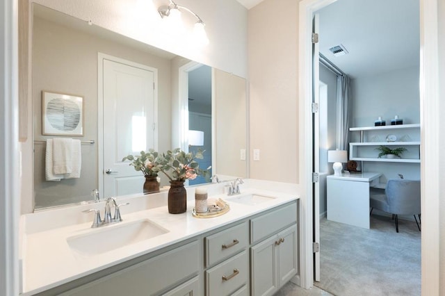 bathroom with vanity