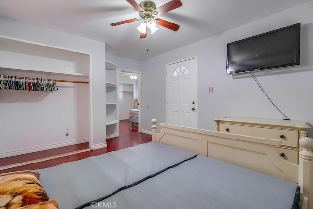 unfurnished bedroom with ceiling fan